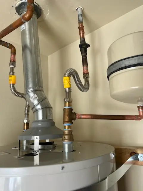 Water heater installation and plumbing repair in Smith City